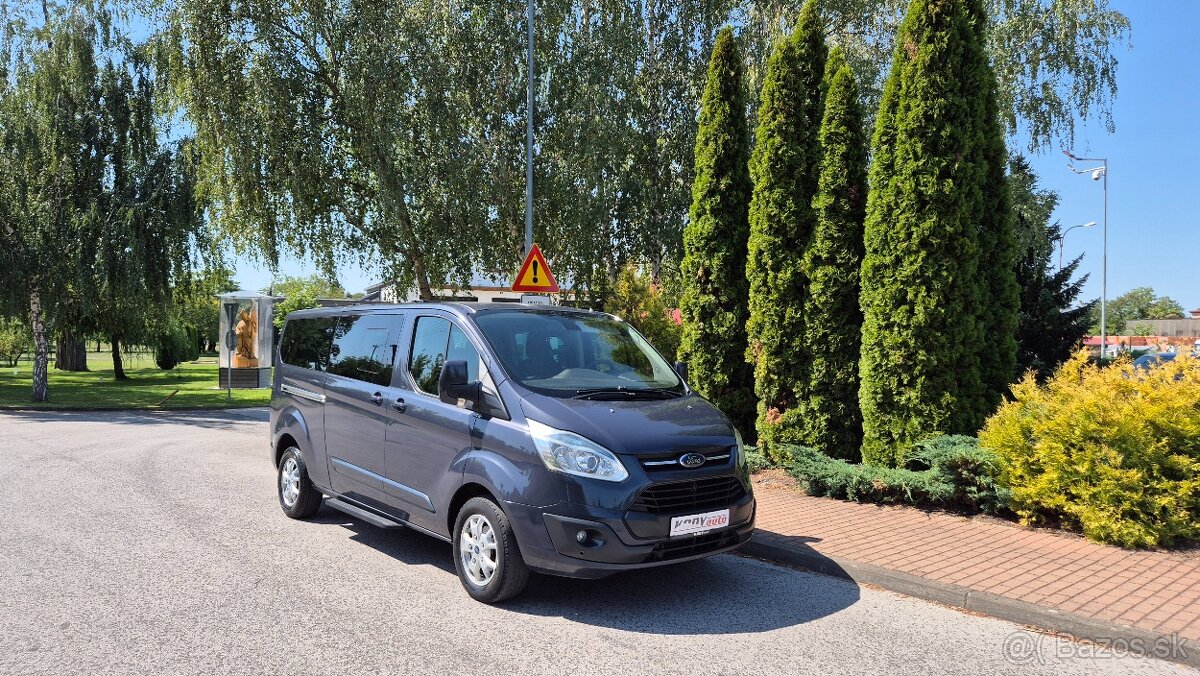 Ford Tourneo Custom 2.2 TDCi 155k Titanium L2H1 - 9