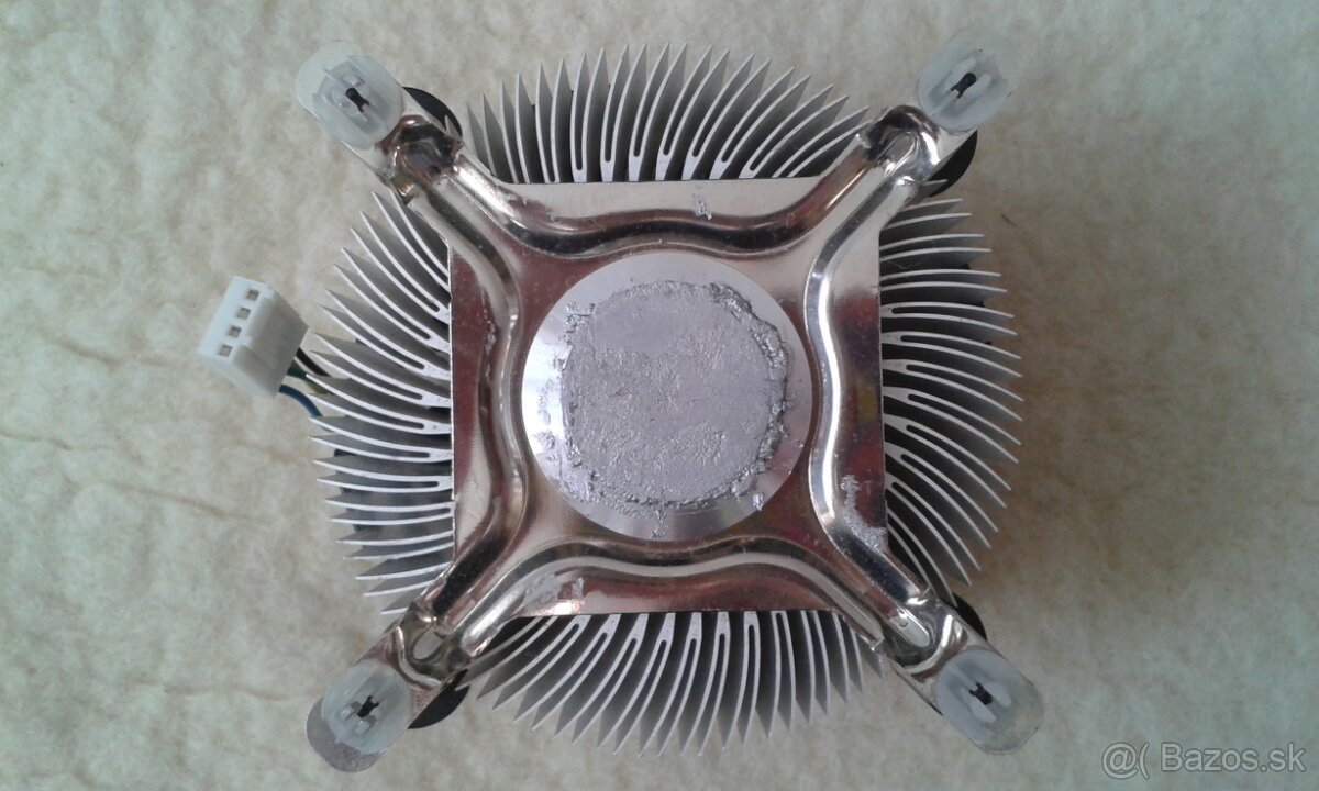 Intel Pentium 4 s775 + Intel Celeron s370 + 3x Active cooler - 9