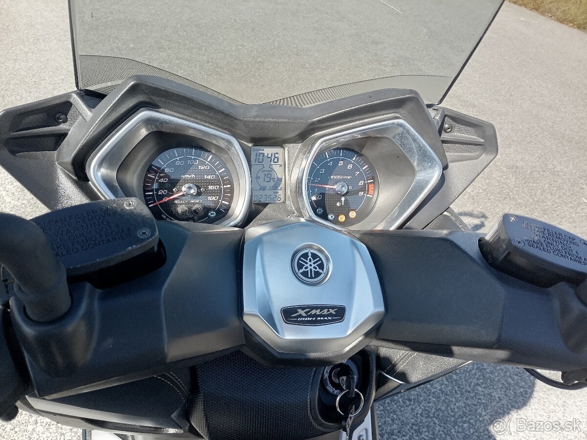 Yamaha xmax 400 - 9