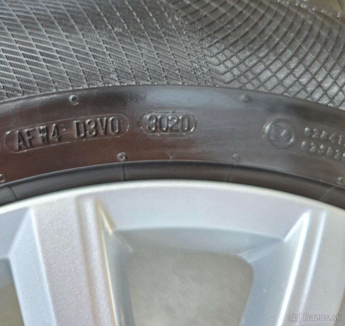 Zimné VW Touareg III 5x112 255/60 R18 Continental DOT 3020 - 9