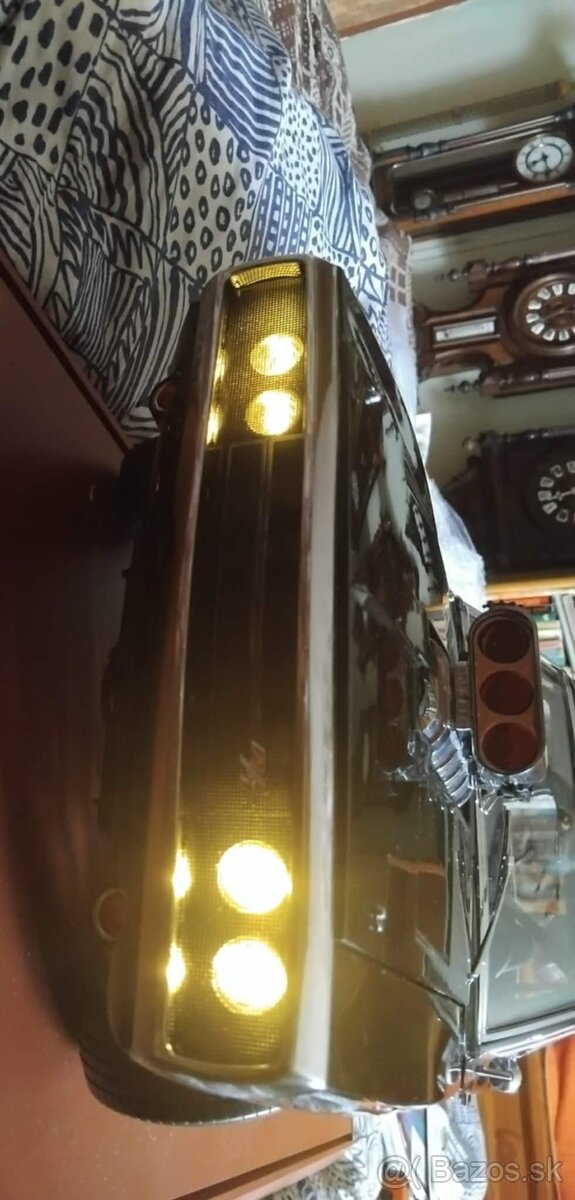 Dodge Chalanger R/T V MIERKE 1:8 - 9