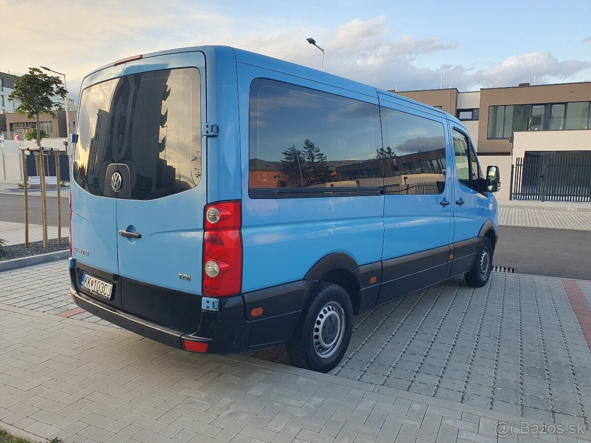 Volkswagen Crafter 2.5 TDI 9-miestny - 9