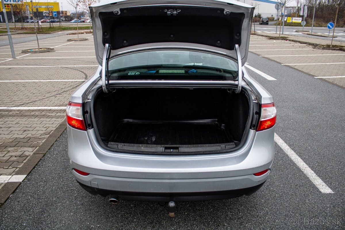 Renault Fluence 1.6 16V 81kW MT/5 1.majiteľ - 9