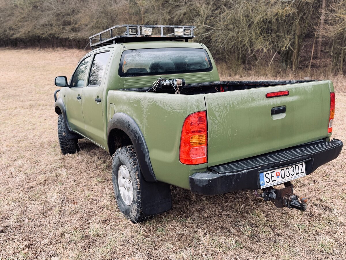 Toyota Hilux - 9
