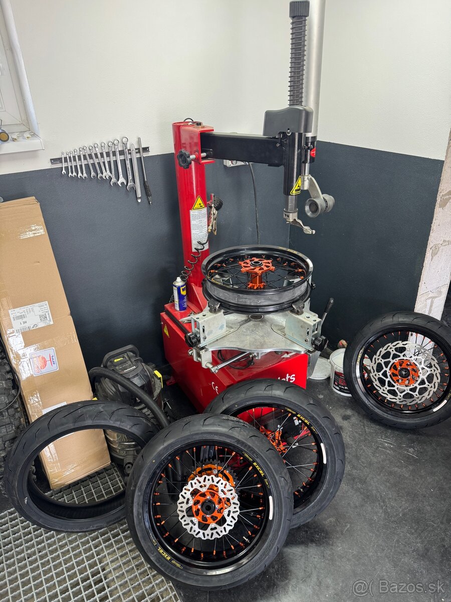 Supermoto kolesá a iné diely - 9