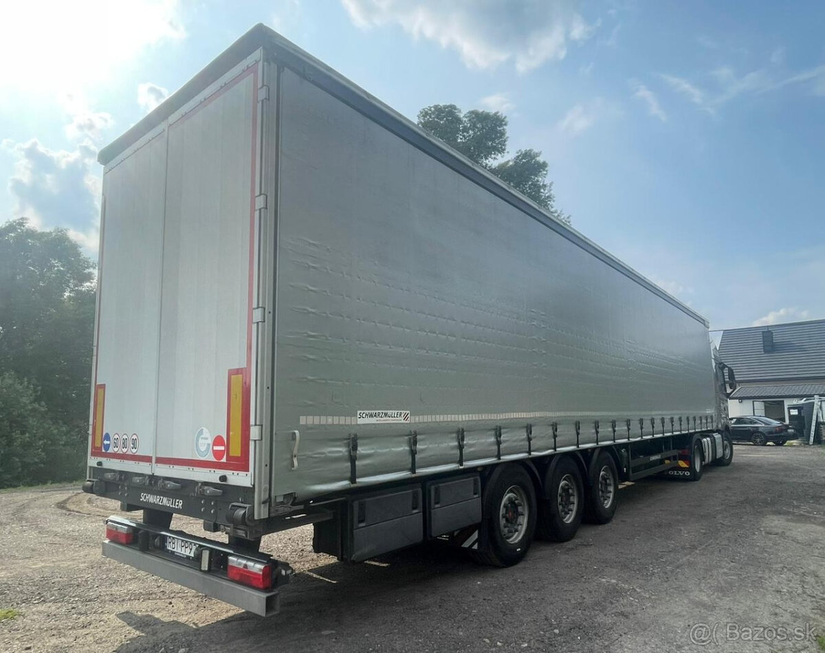 Plachtovy náves Schwarzmüller - 9