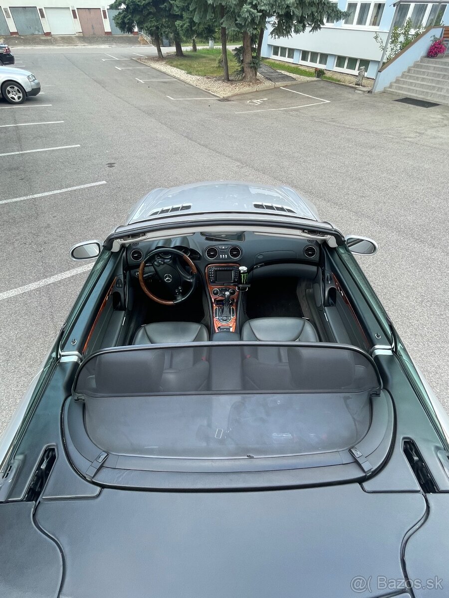 Predám Mercedes-Benz SL500 (R230) - 9