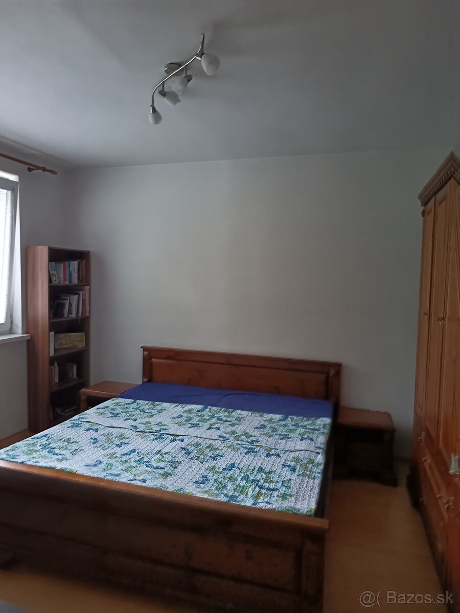 Spalňová zostava - 9