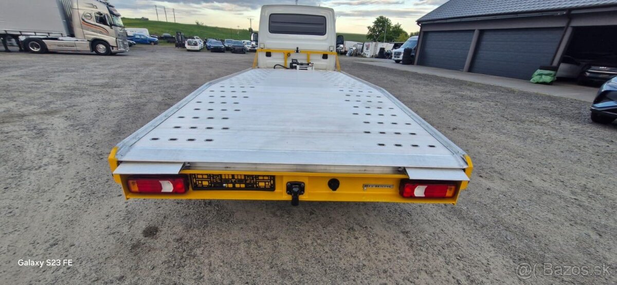 Odtahový špeciál Iveco Daily - 9