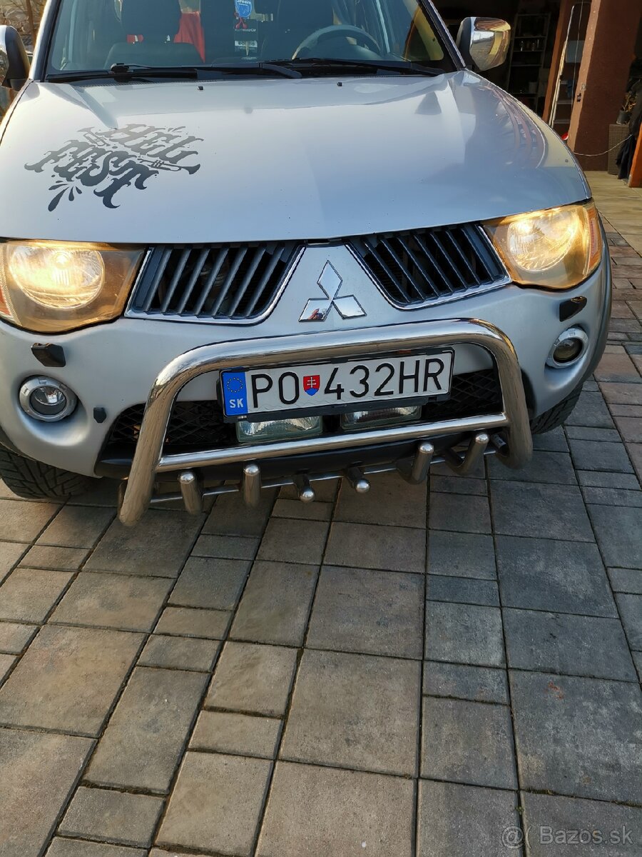 Mitsubishi l200 2 5did - 9