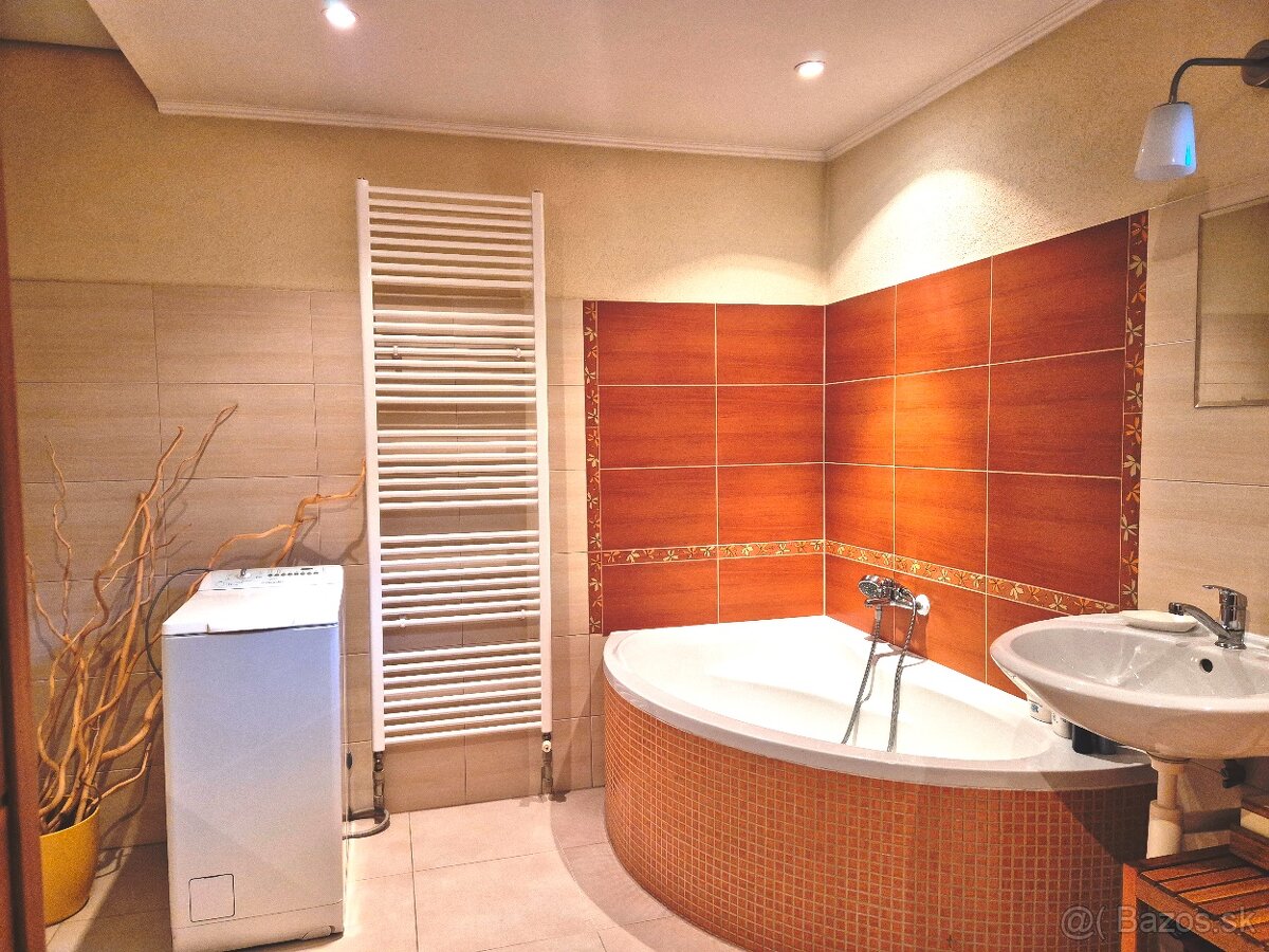 Rodinný dom na predaj v obci Semerovo. - 9