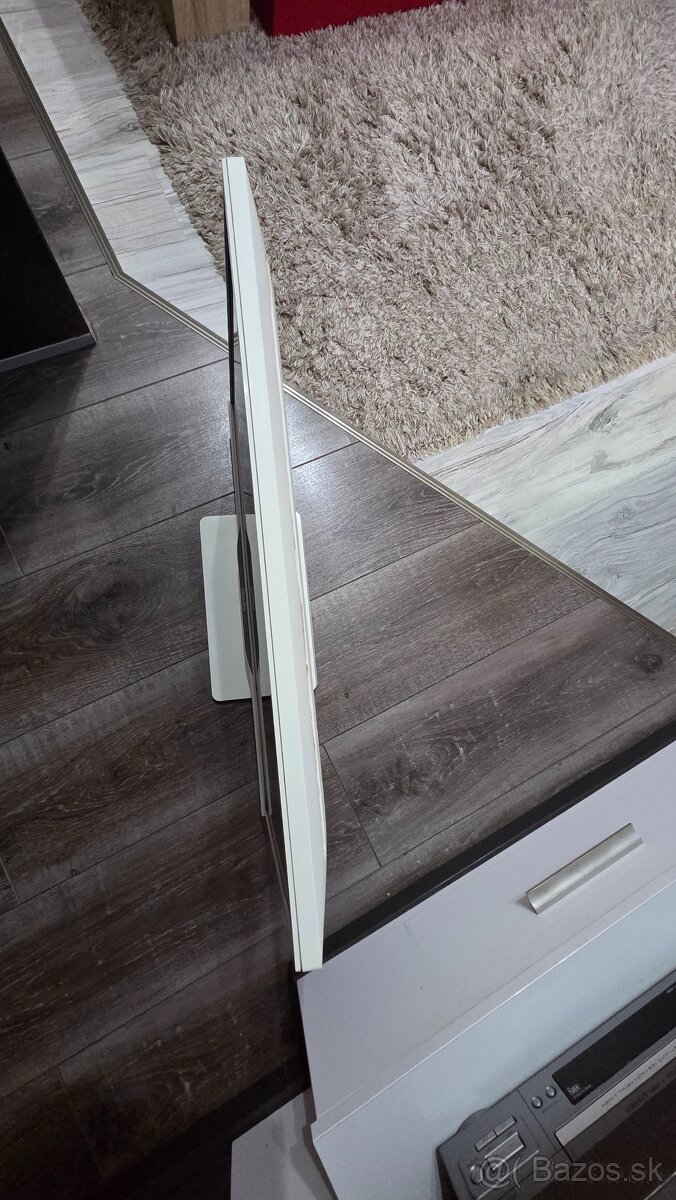 LED televizor PHILIPS 24" - 9