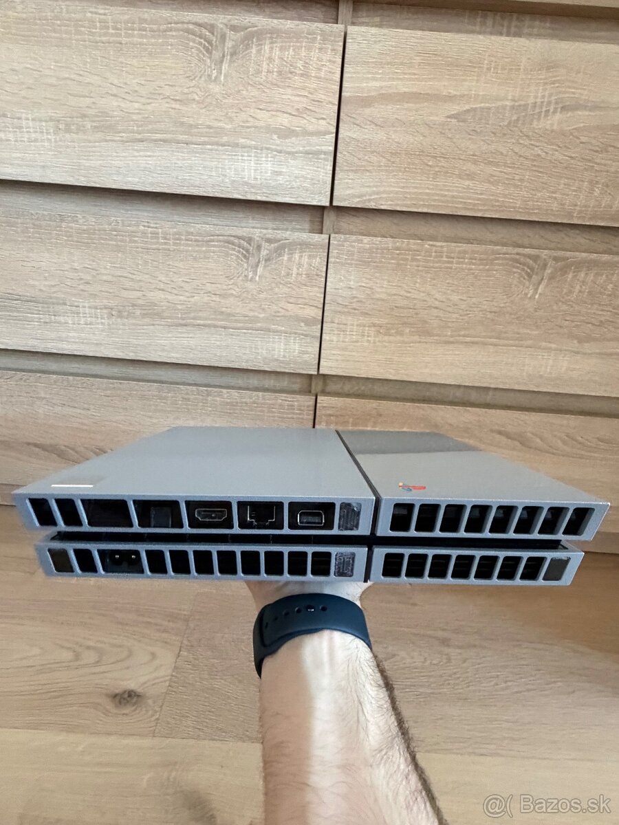 Sony PlayStation 4 Fat 20th Anniversary Limited Edition - 9