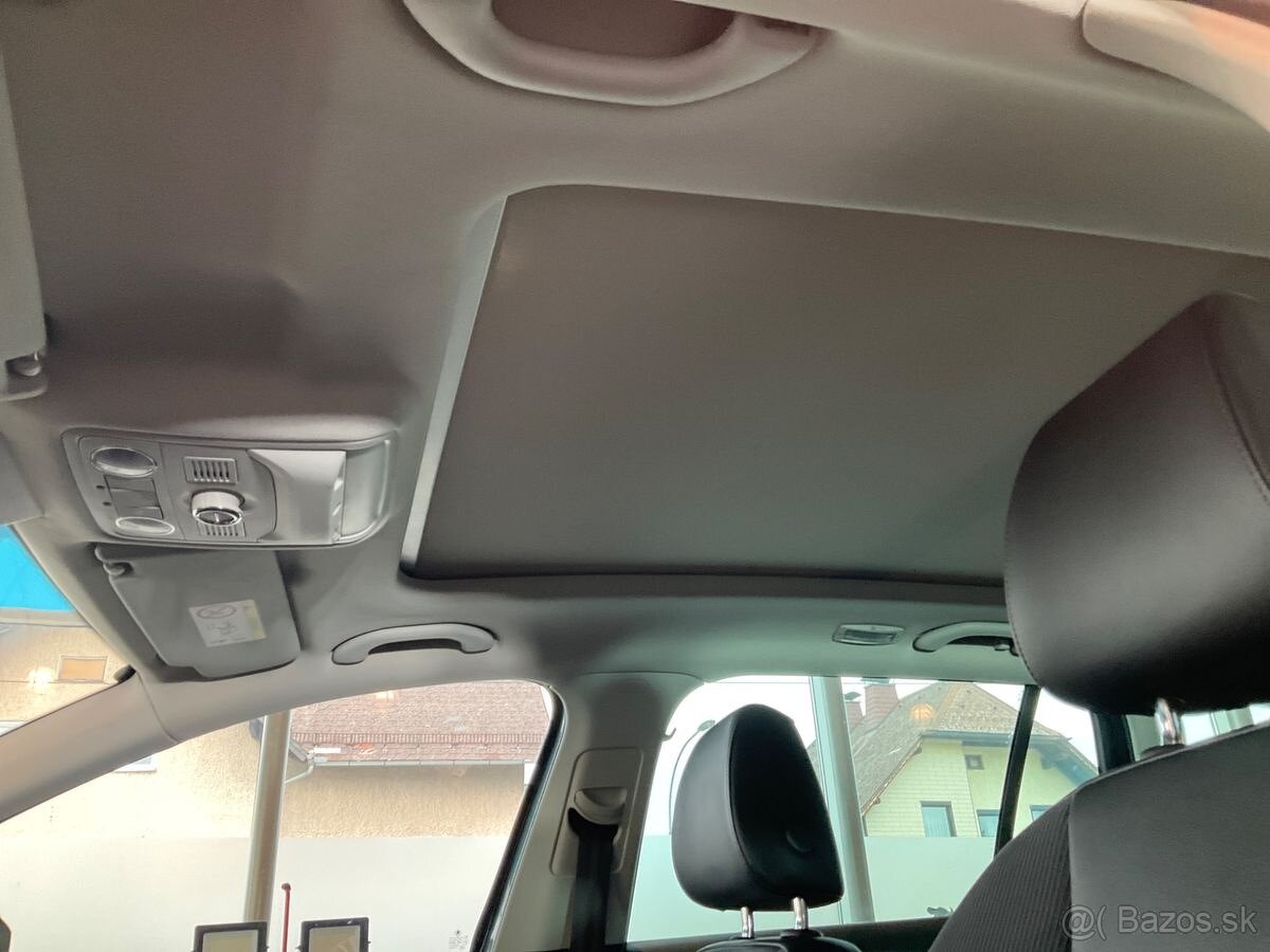 Škoda Octavia 2.0 TDI Style - 9