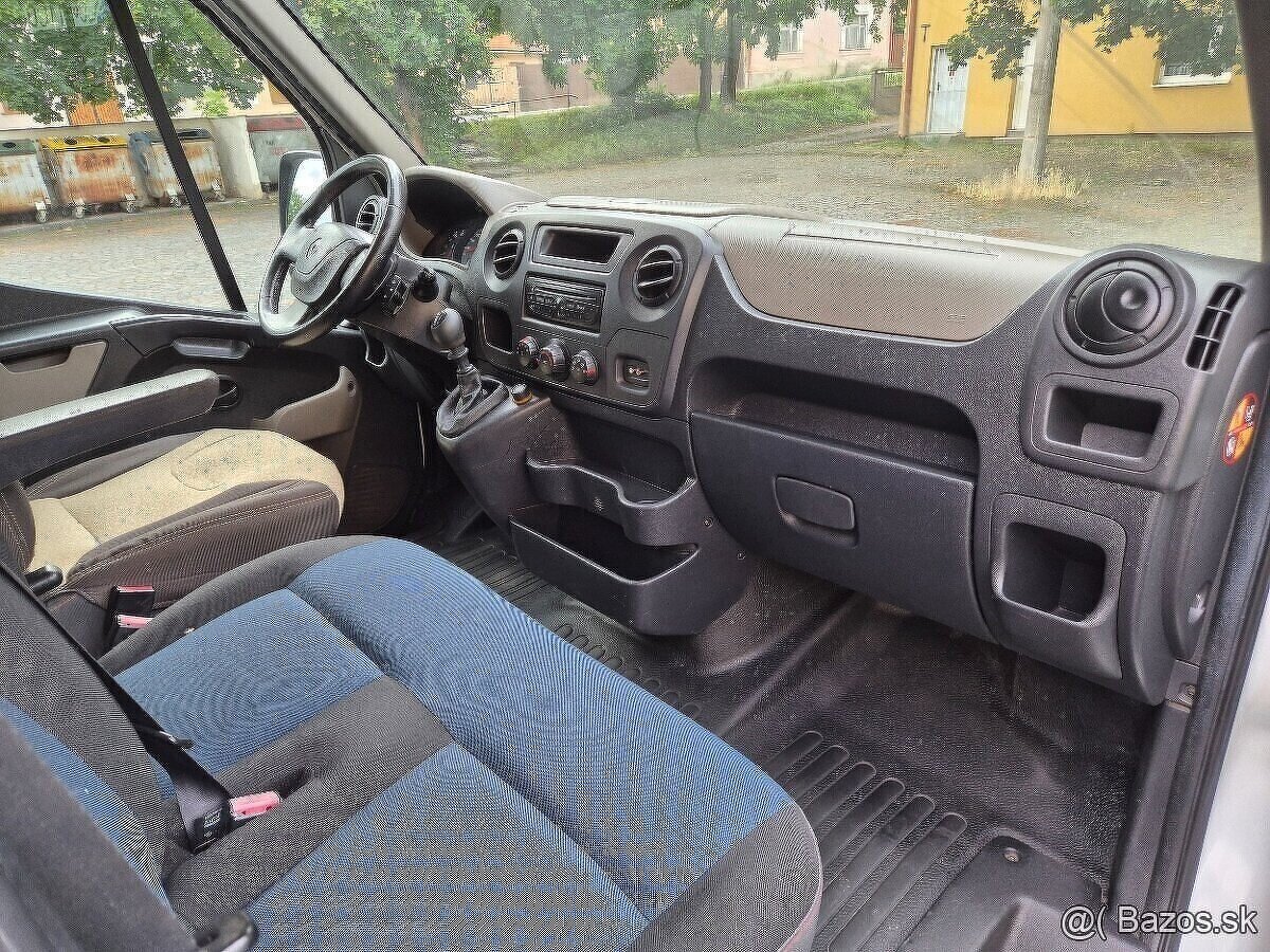 Renault Master 2.3 dCi, L1H1, 9 miestne - 9