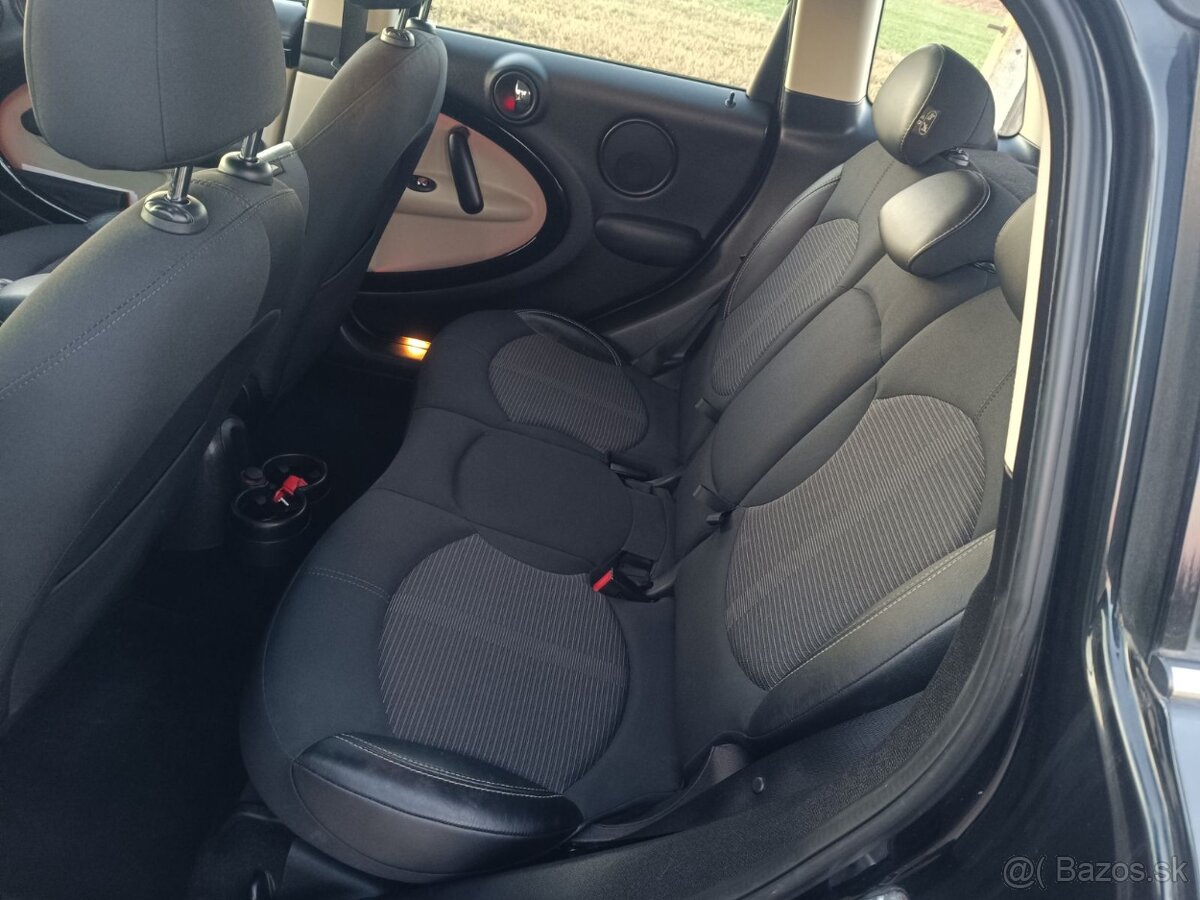 MINI Cooper Countryman ALL4 – automat, bohatá výbava - 9