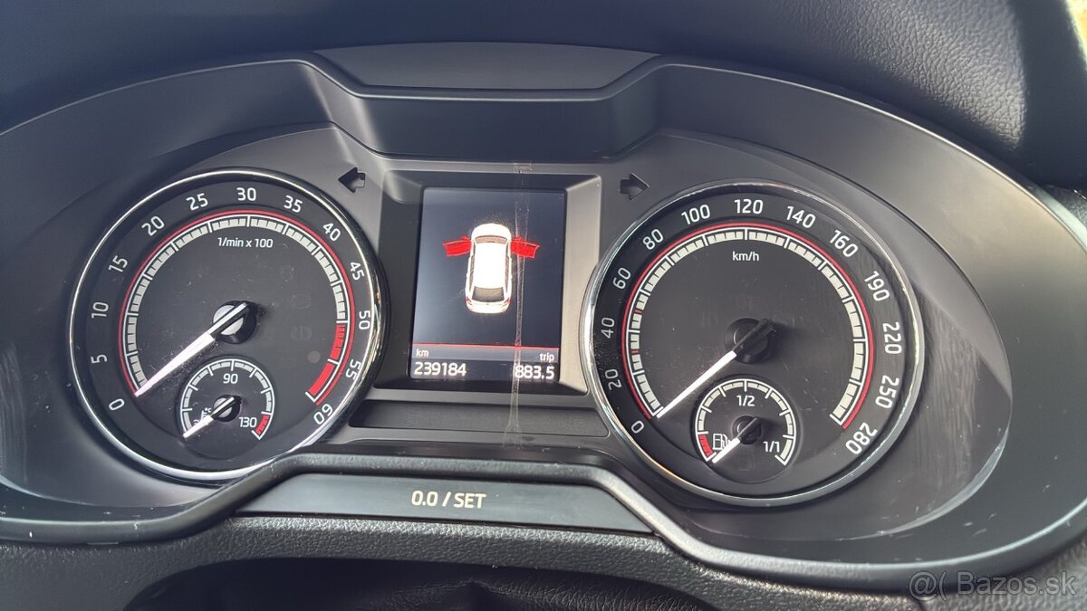 Škoda Octavia 3 RS 2.0 TDI - 9