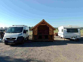 Predám drevený vyrezávaný altánok so šindľovou strechou - 9