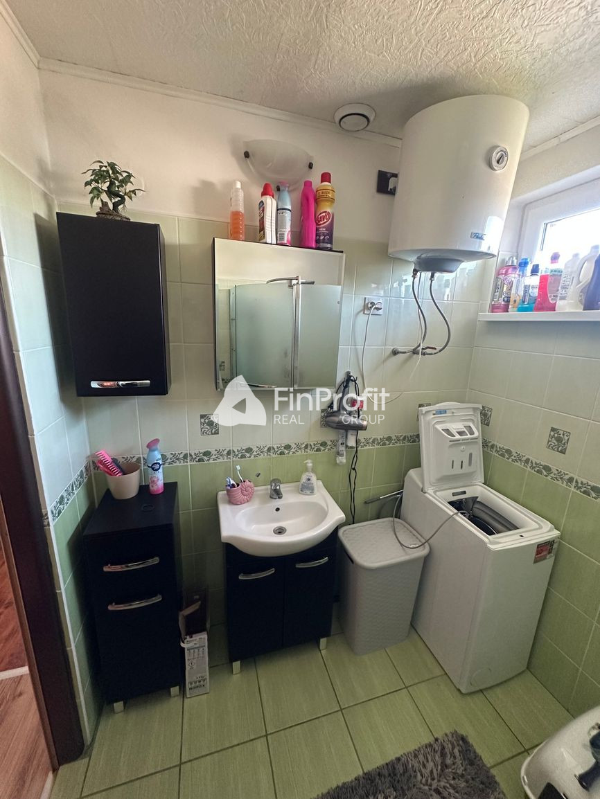 Exkluzívne na predaj priestranný 4-izbový byt s garážou a pa - 9