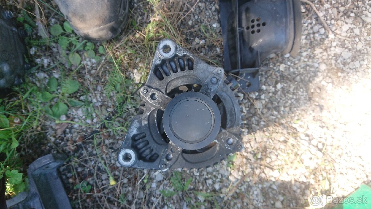 Rozpredám volvo v50 3x aj iné farby 1.6 diesel - 9