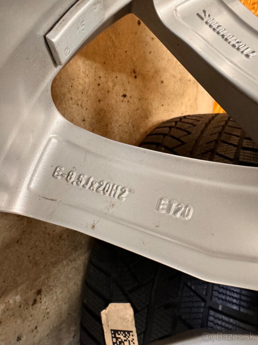 AUDI Q8 S-line R20 265/50/20.ZIMNA SADA.AUDI Q7 R20 - 9