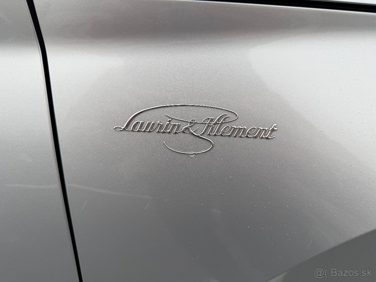 Škoda Superb 2.0 TSI 4x4 Laurin & Klement (2023) - 9