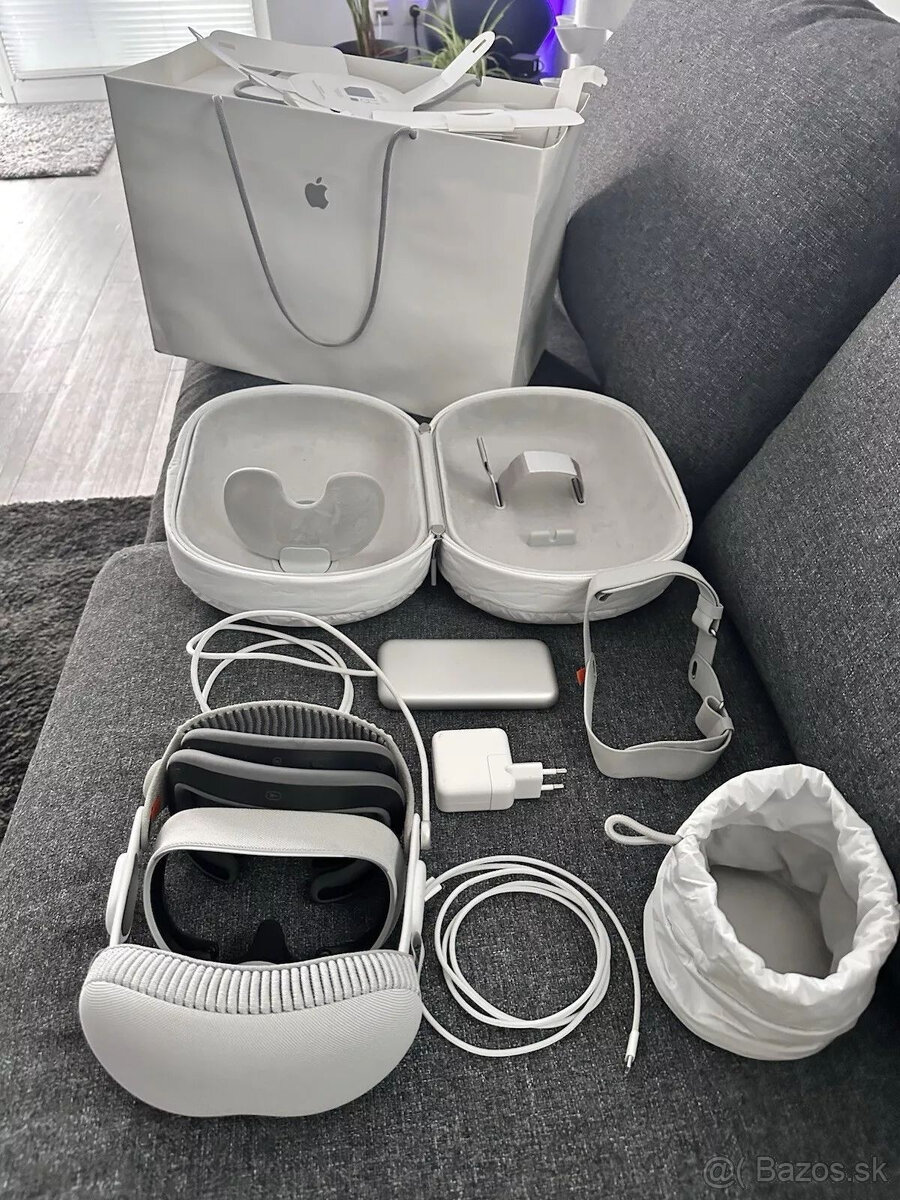 Apple Vision Pro 256 GB - 9