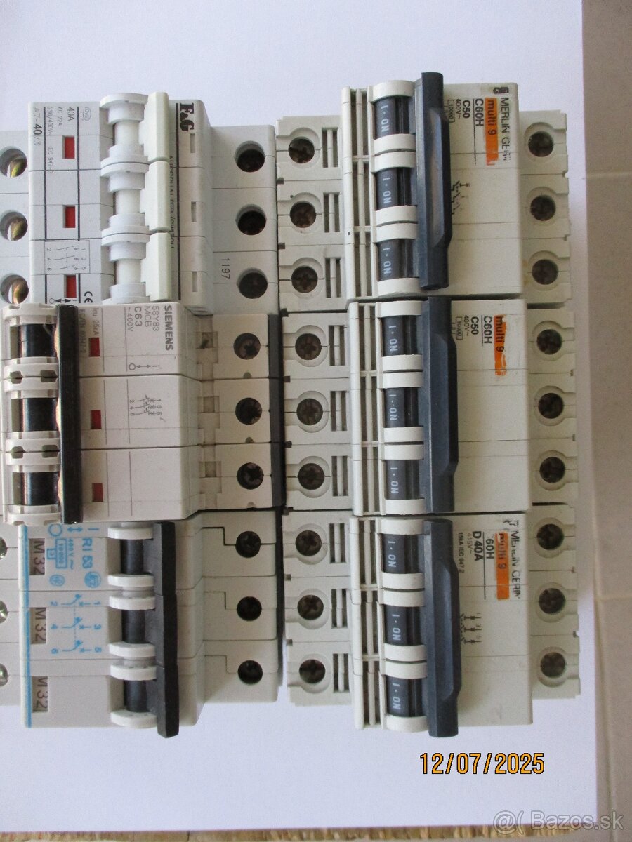 Predám vypínač 32A Rôzne ističe - 9