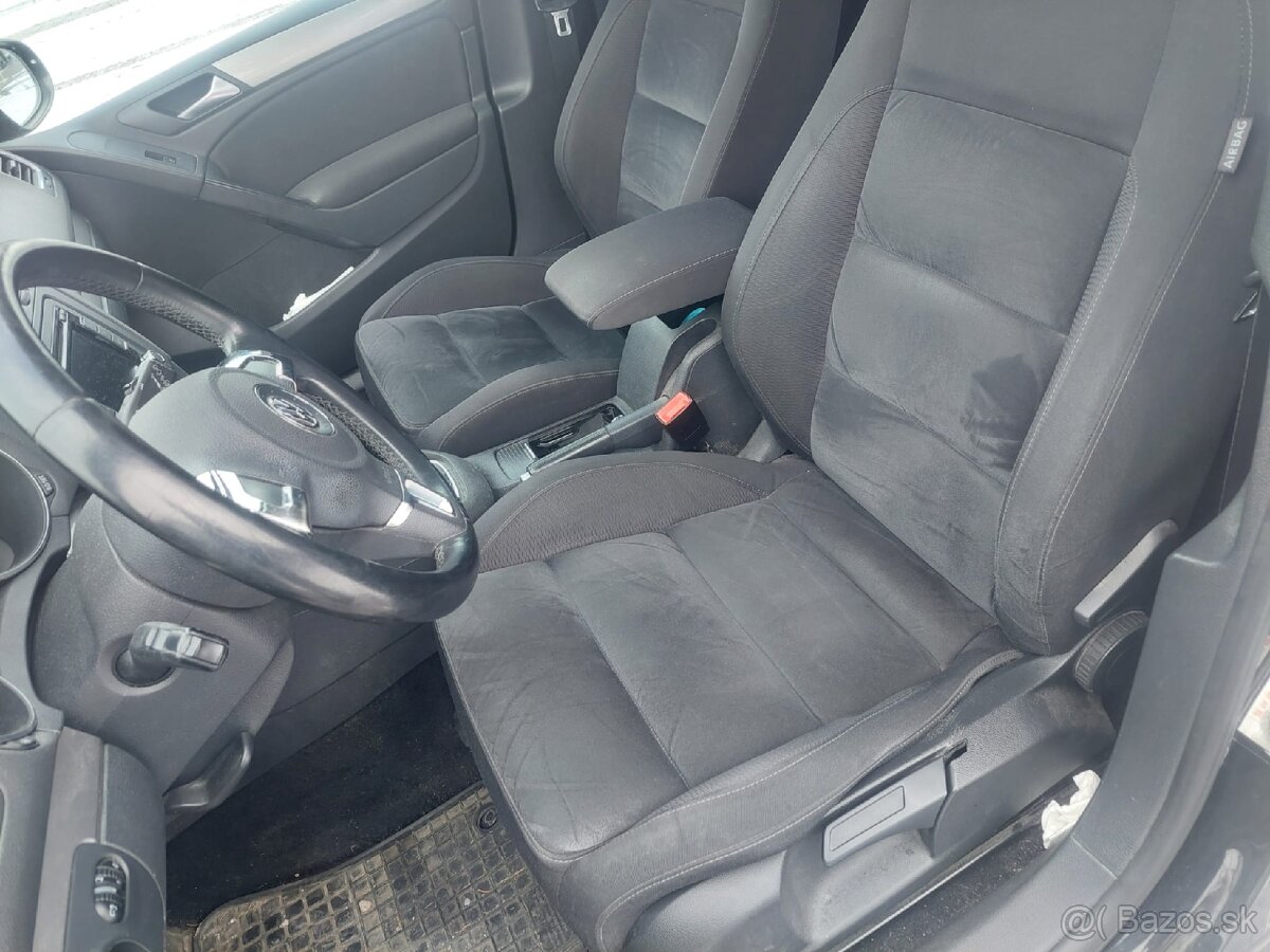 Volkswagen Golf 6 - 9