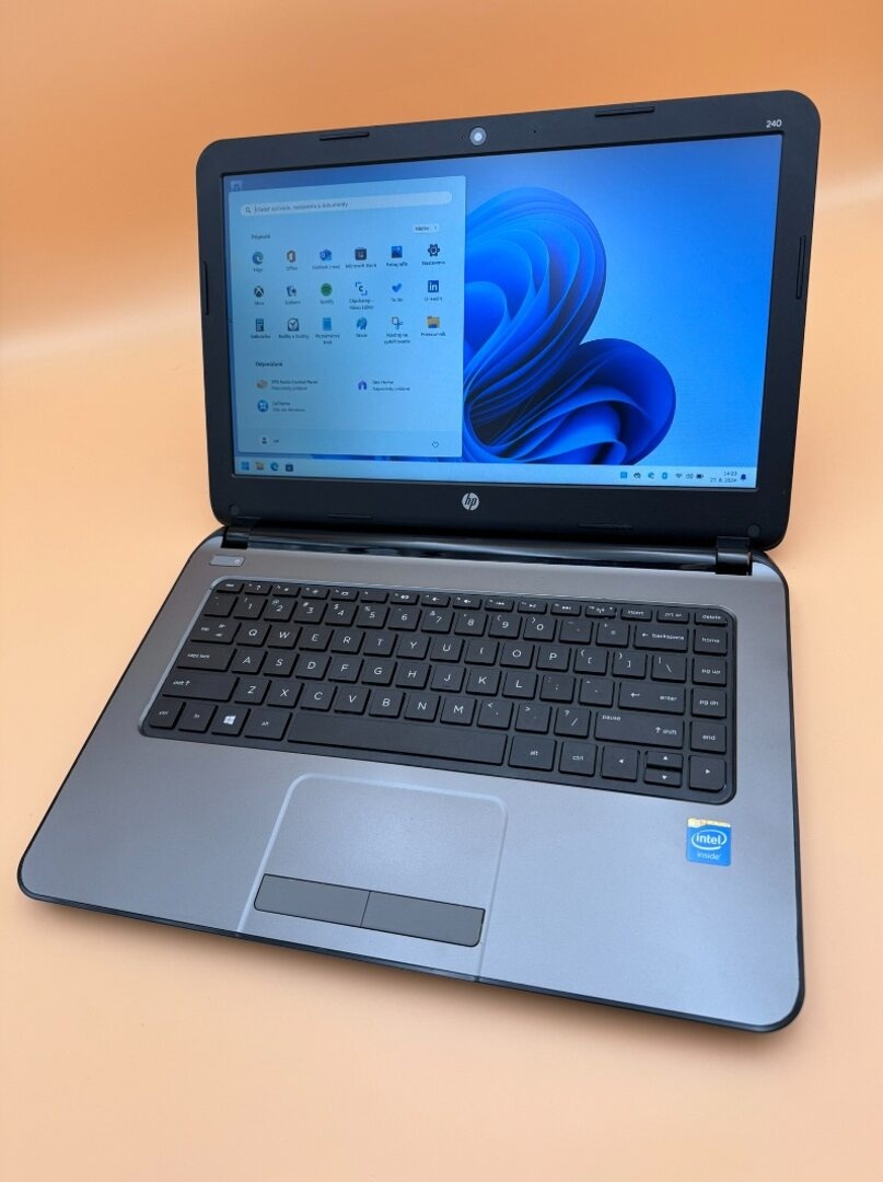 Notebook 14" HP.Intel Celeron 2x2,16GHz.8gb ram.120g SSD - 9