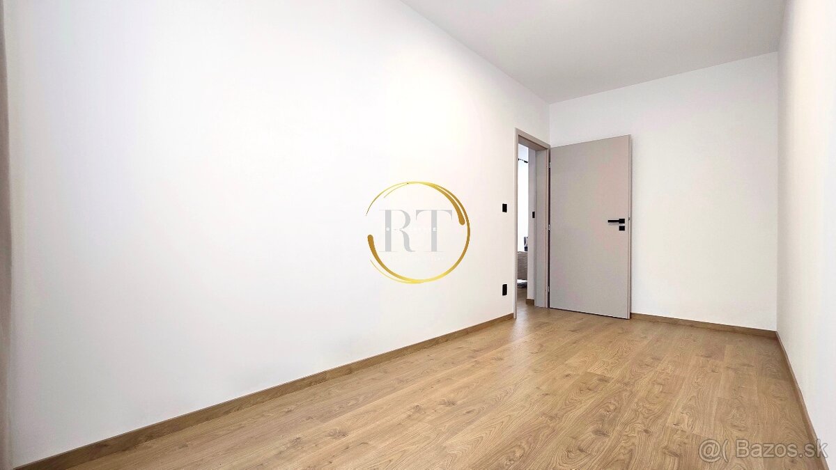 Znížená cena - Moderne zrekonštruovaný 3-izbový byt 64 m² - 9