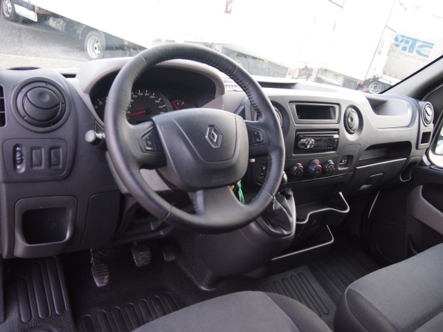 Prodám Renault Master 2.3DCi,92kw. L3H2. Nové v ČR. - 9