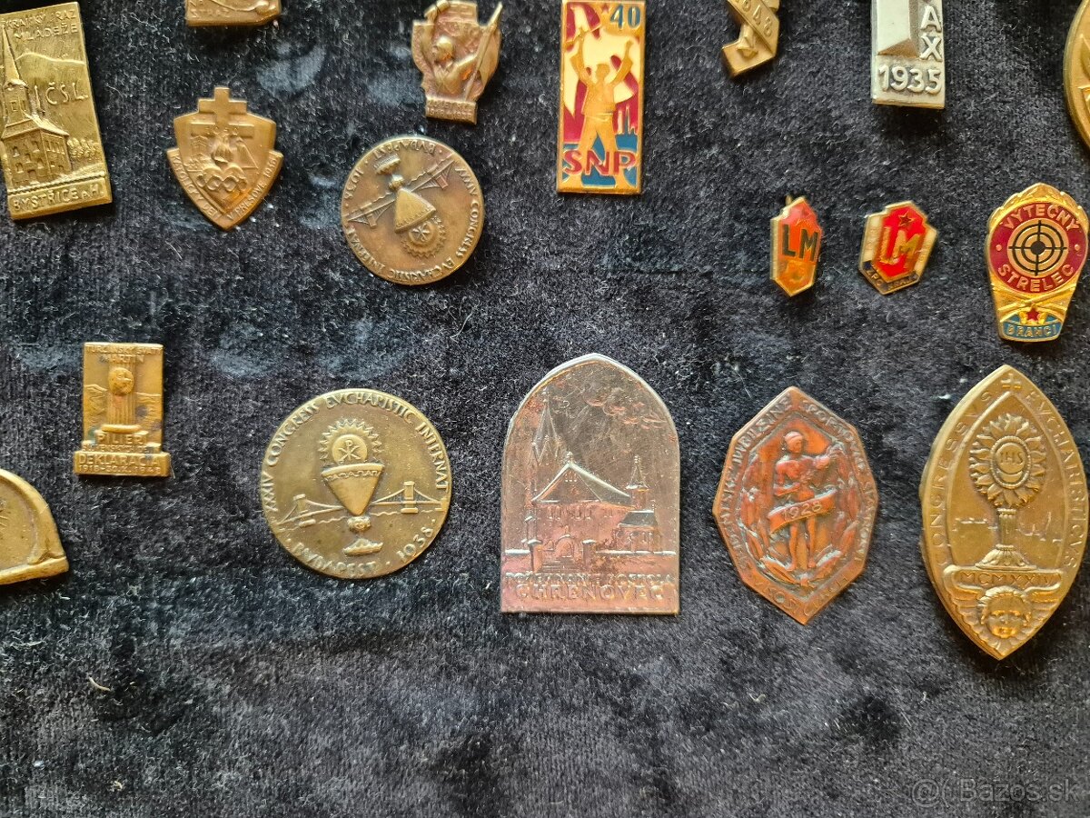 Predam stare odznaky - 9