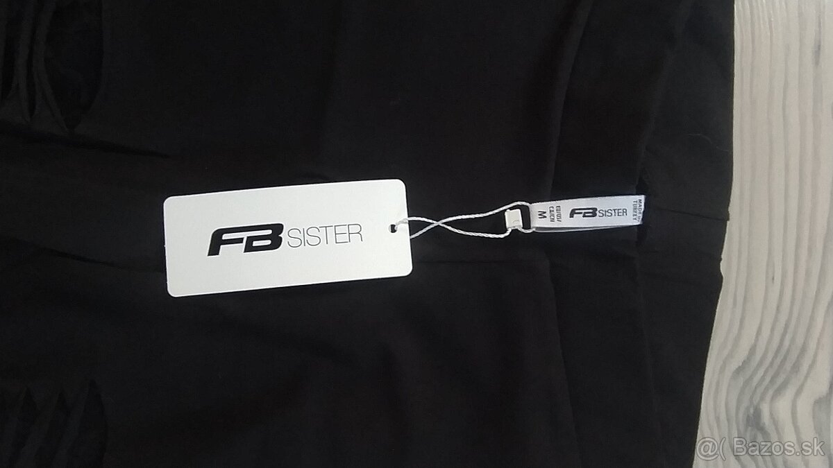 Dámske oblečenie MANGO, UNDER ARMOUR, GUESS, AMISU - 9