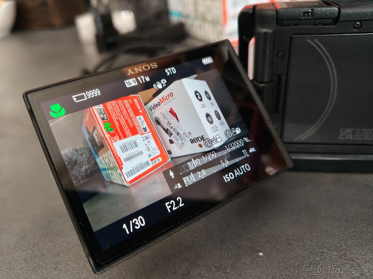 SONY ZV1 + príslušenstvo - 9