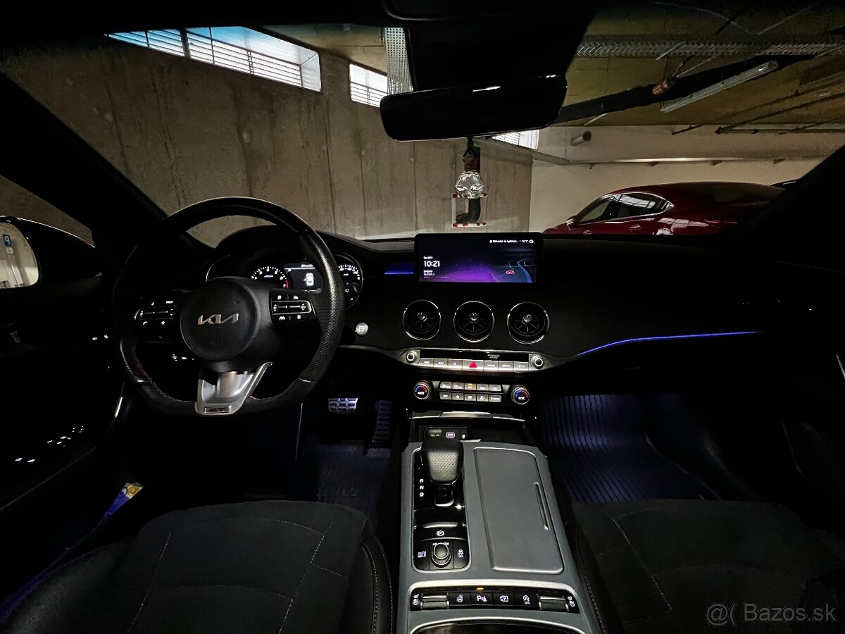 Kia Stinger 3.3l 272KW 4X4 - 9