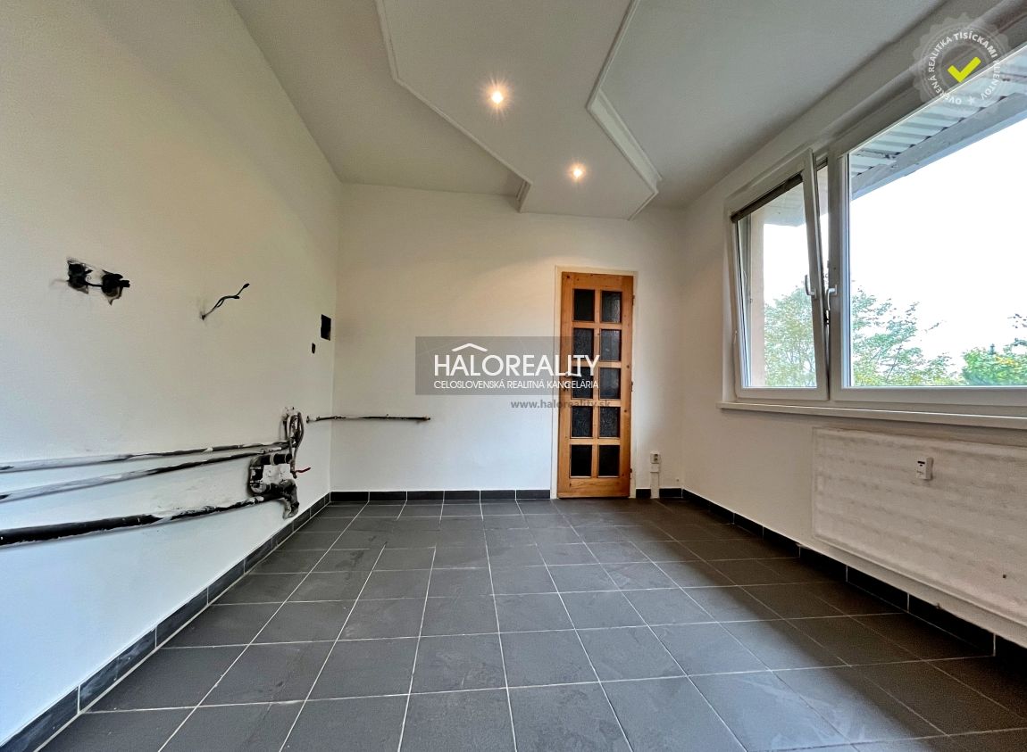 HALO reality - Predaj, dvojizbový byt Levice, Rybníky II, po - 9