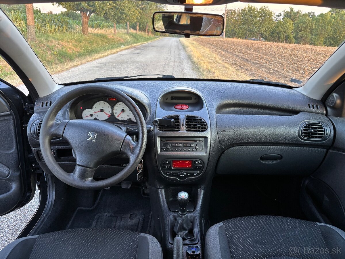 Peugeot 206, 1.4 benzin - 9
