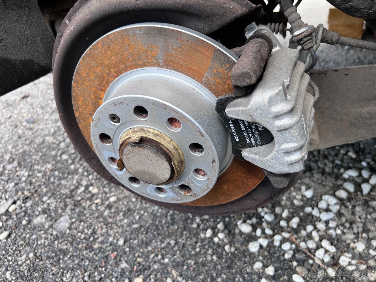 VW golf 5 - 9