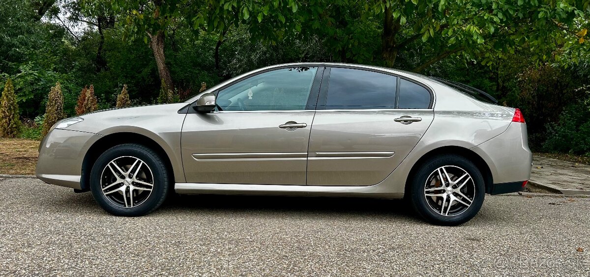Renault Laguna 1.5 dCi 81kw - 2. Majiteľ - 9