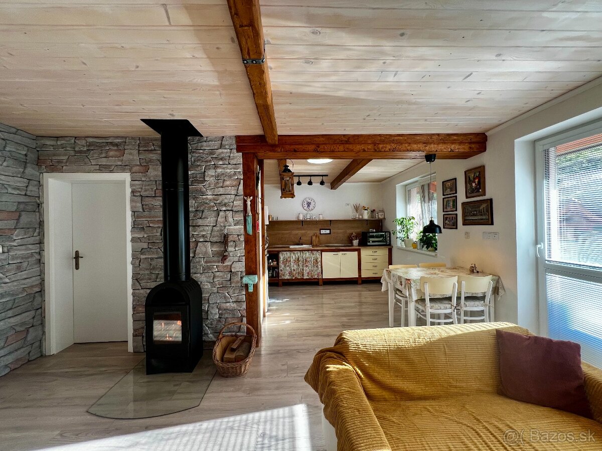 4 izbový bungalov v obci Istebné - 9