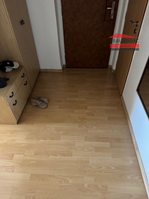 Na predaj veľký 3 - izbový byt na Hlavnej ulici v Trnave - 9