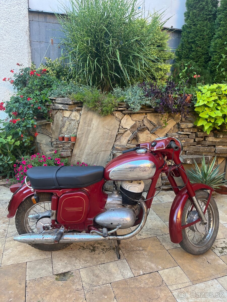 Predám Jawu 250 Panelka – krásna klasika v super stave - 9