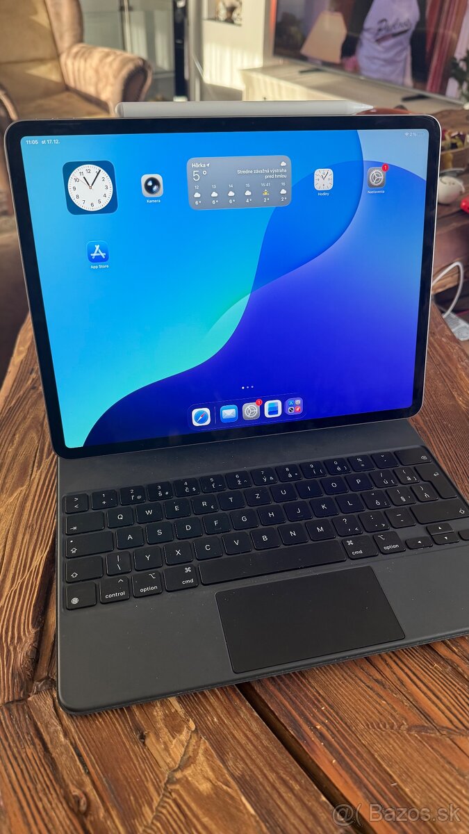 iPad air 13 M2 128gb + Magic Keyboard + pero - 9