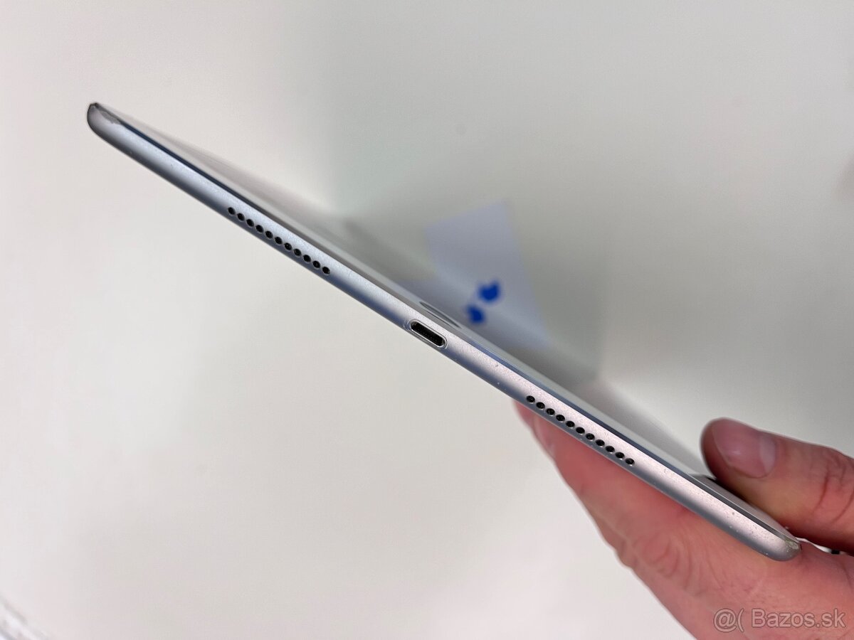 Apple iPad Pro 10.5 256gb wifi+cellular - 9