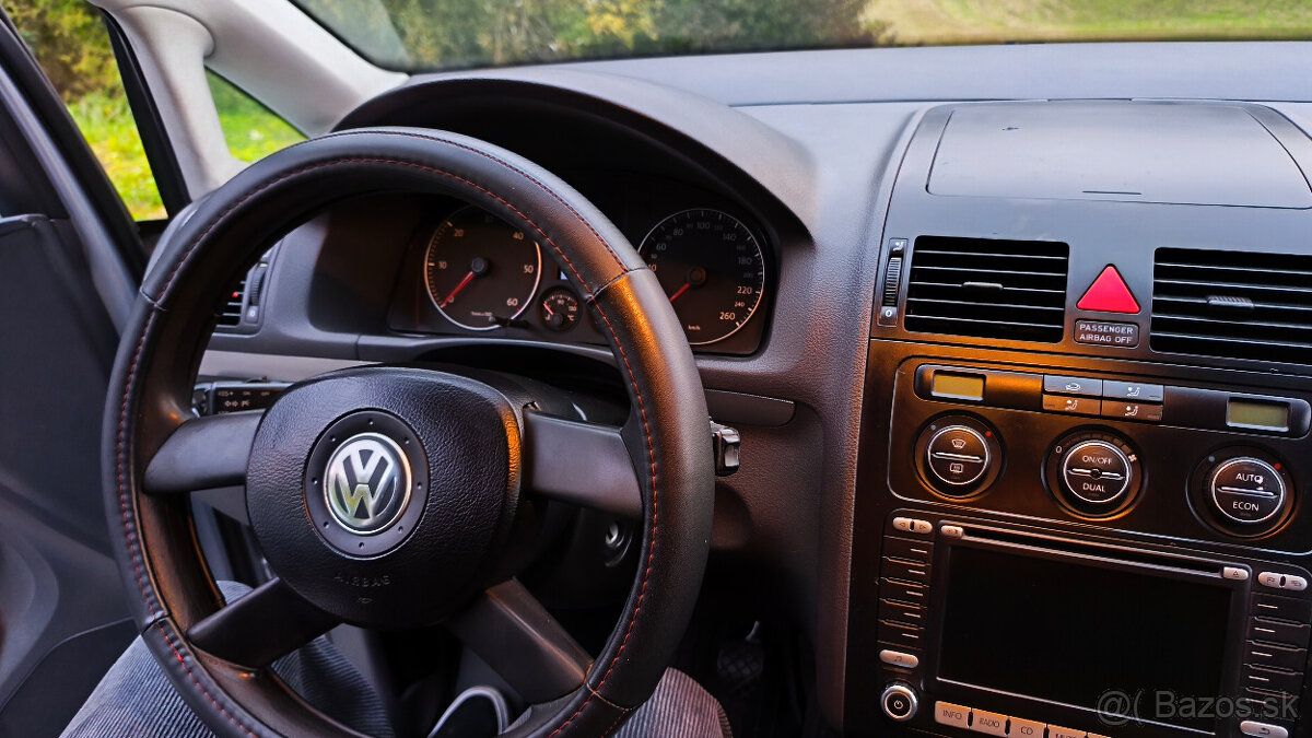 VW Touran 1T1 2,0 TDI 103kW - 9