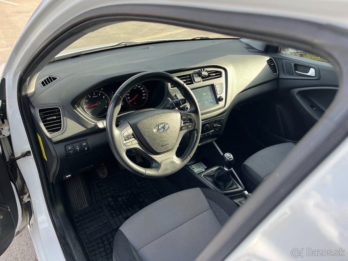 ☎️ Hyundai i20 1.2i Comfort ☎️ - 9