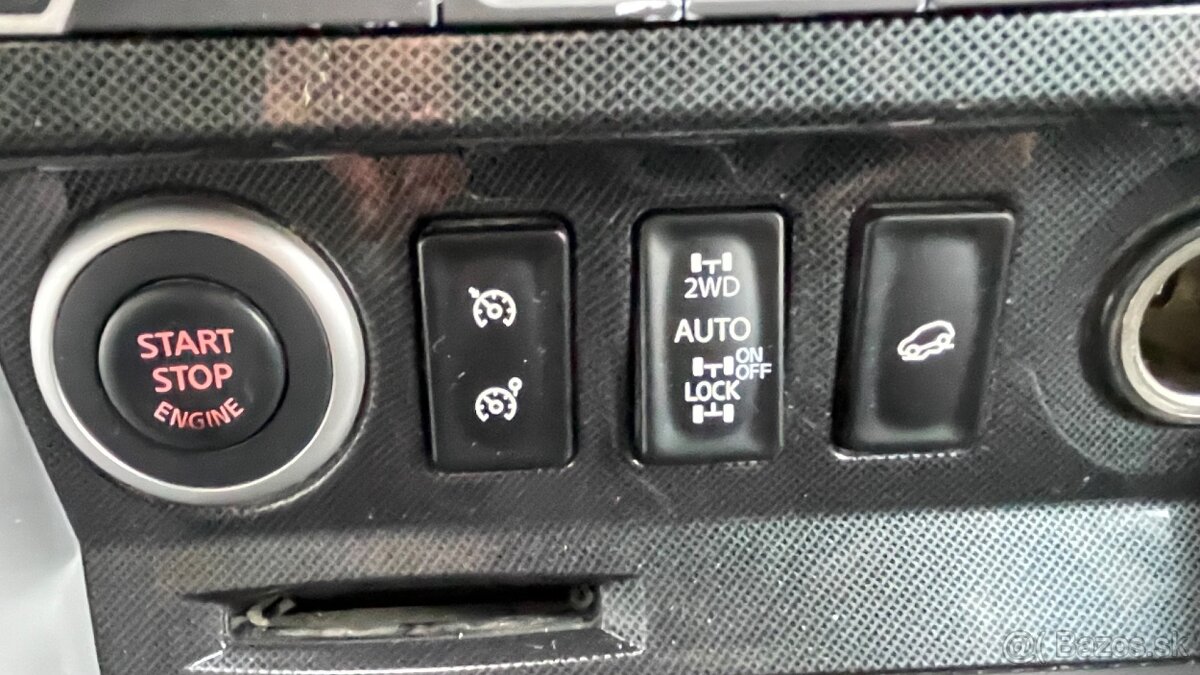 Renault Koleos 4x4 2.0 dCi 16V Limited - 9