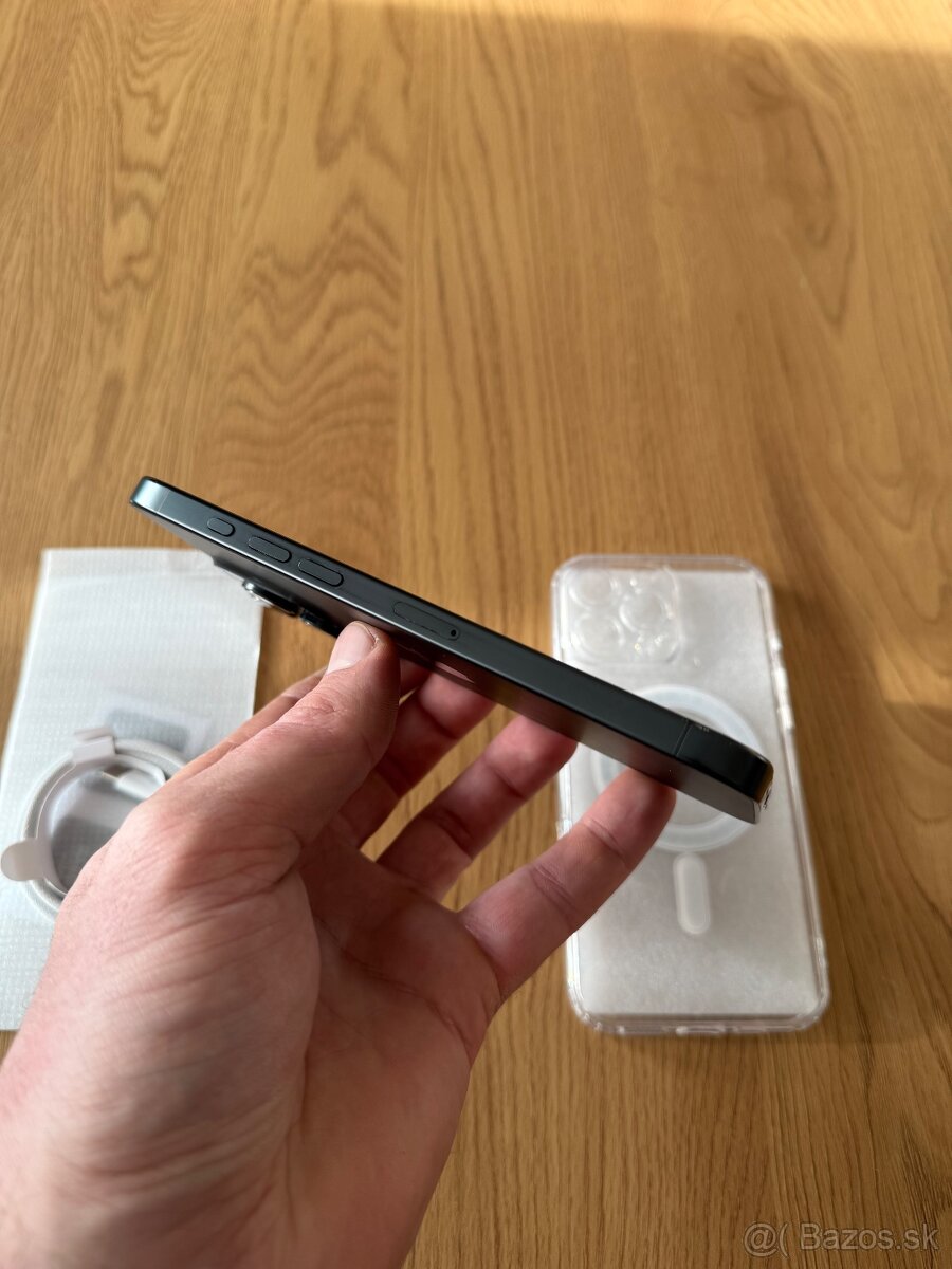 iPhone 16 Pro Max 256 gb Black Titanium v záruke - 9