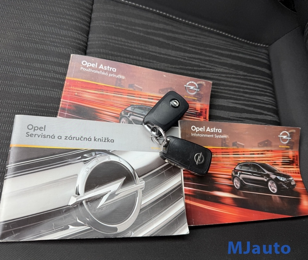 🚗 OPEL ASTRA COMBI 1.7 CDTI Možná výmena - 9